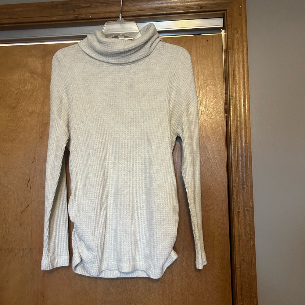 Old Navy Cream Maternity Waffle Knit Turtleneck Sweater